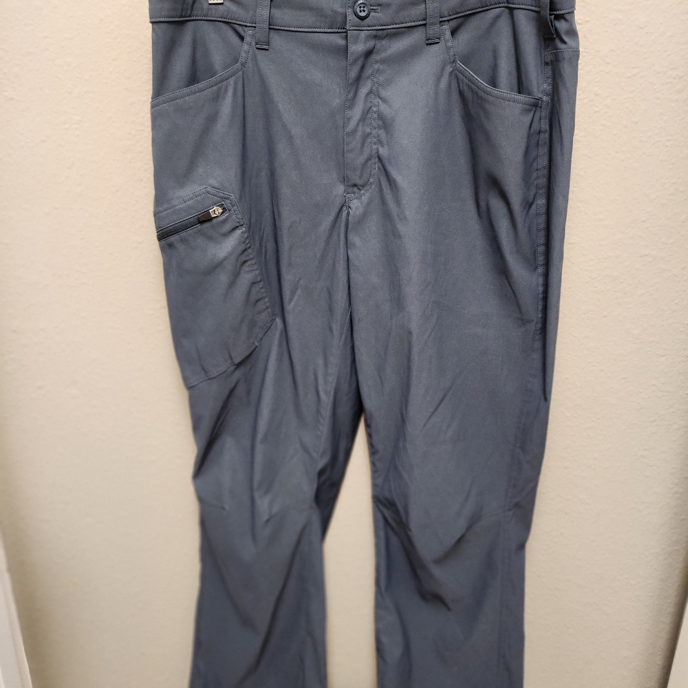 Eddie Bauer Men's Blue‎ Cargo Style